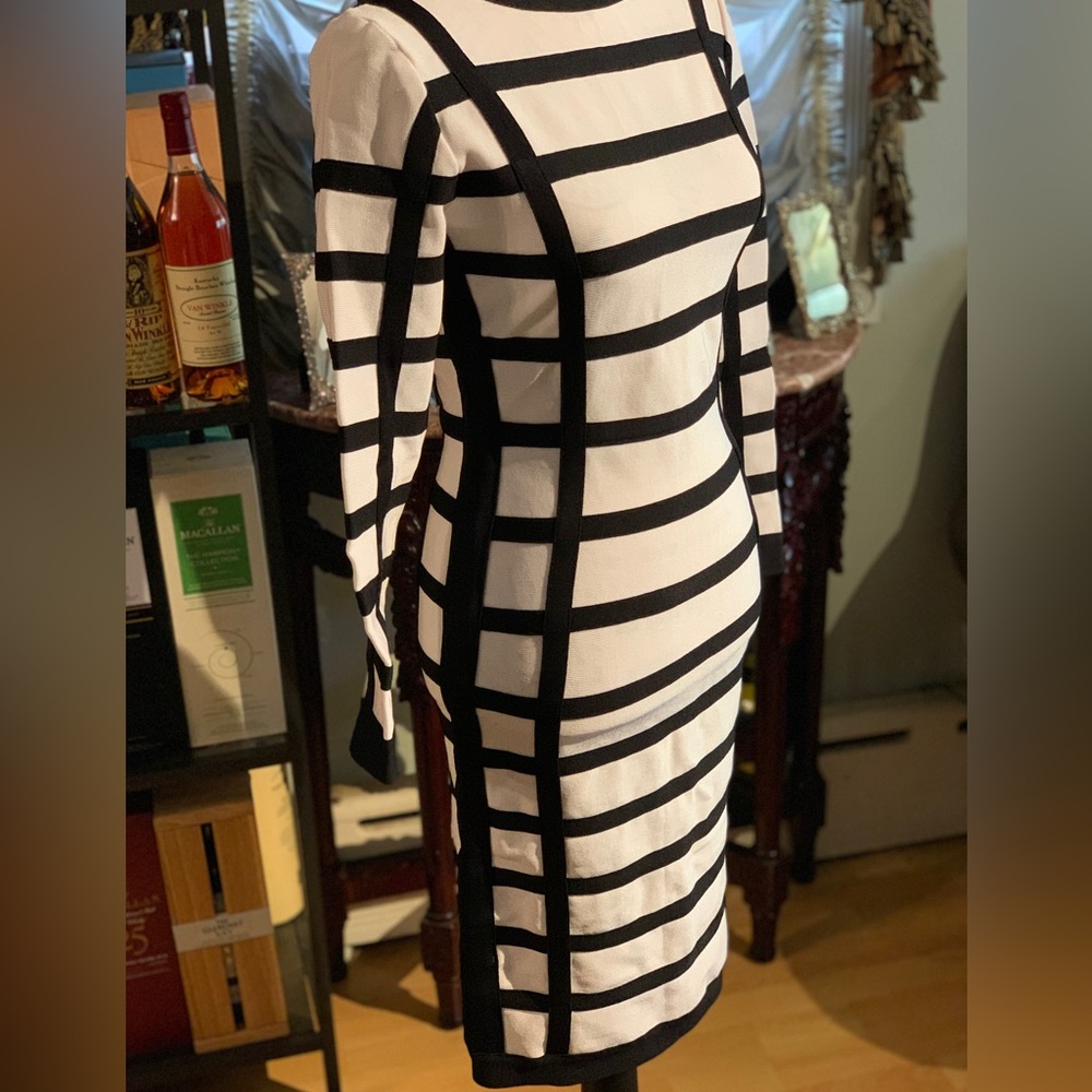 Black and white stripe bandage dress in size M( no tags ) - Picture 3 of 5